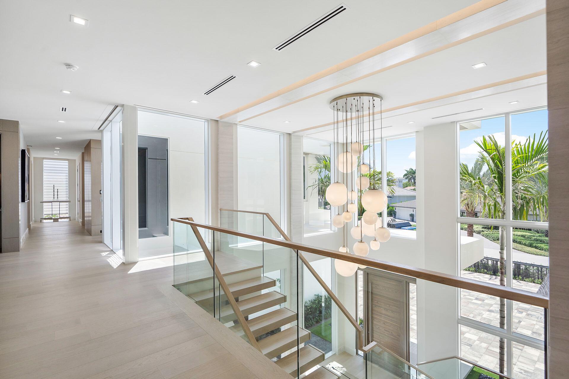 ROYAL PALM YACHT & COUNTR - Residential