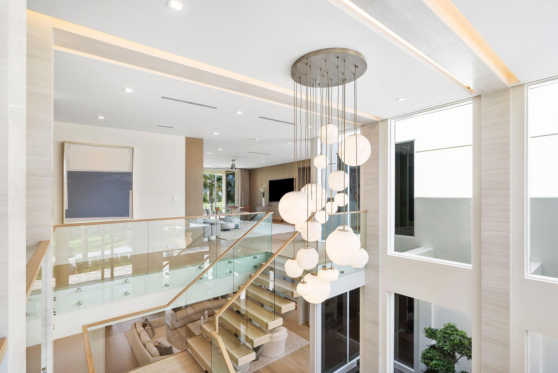 ROYAL PALM YACHT & COUNTR - Residential