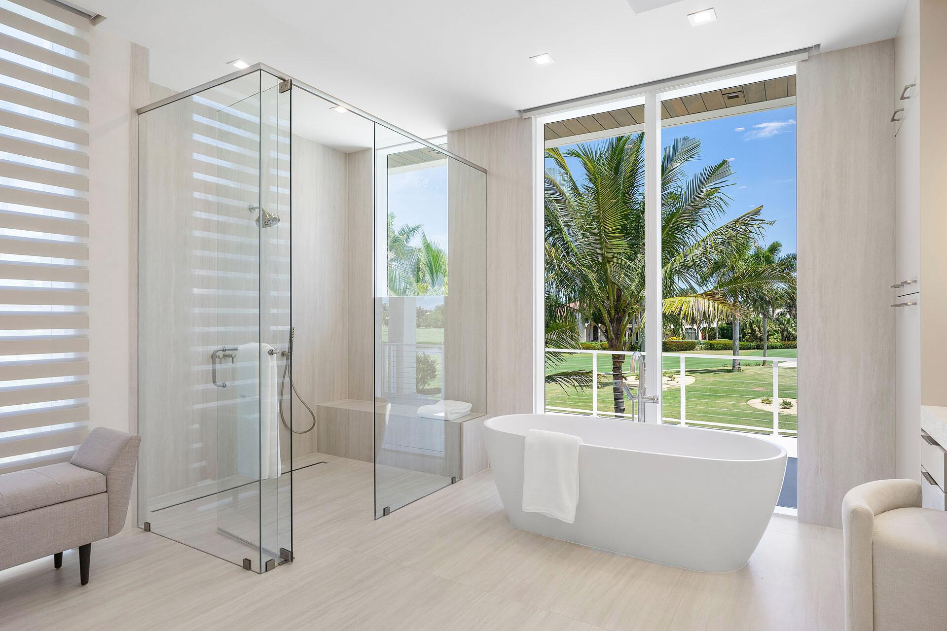 ROYAL PALM YACHT & COUNTR - Residential