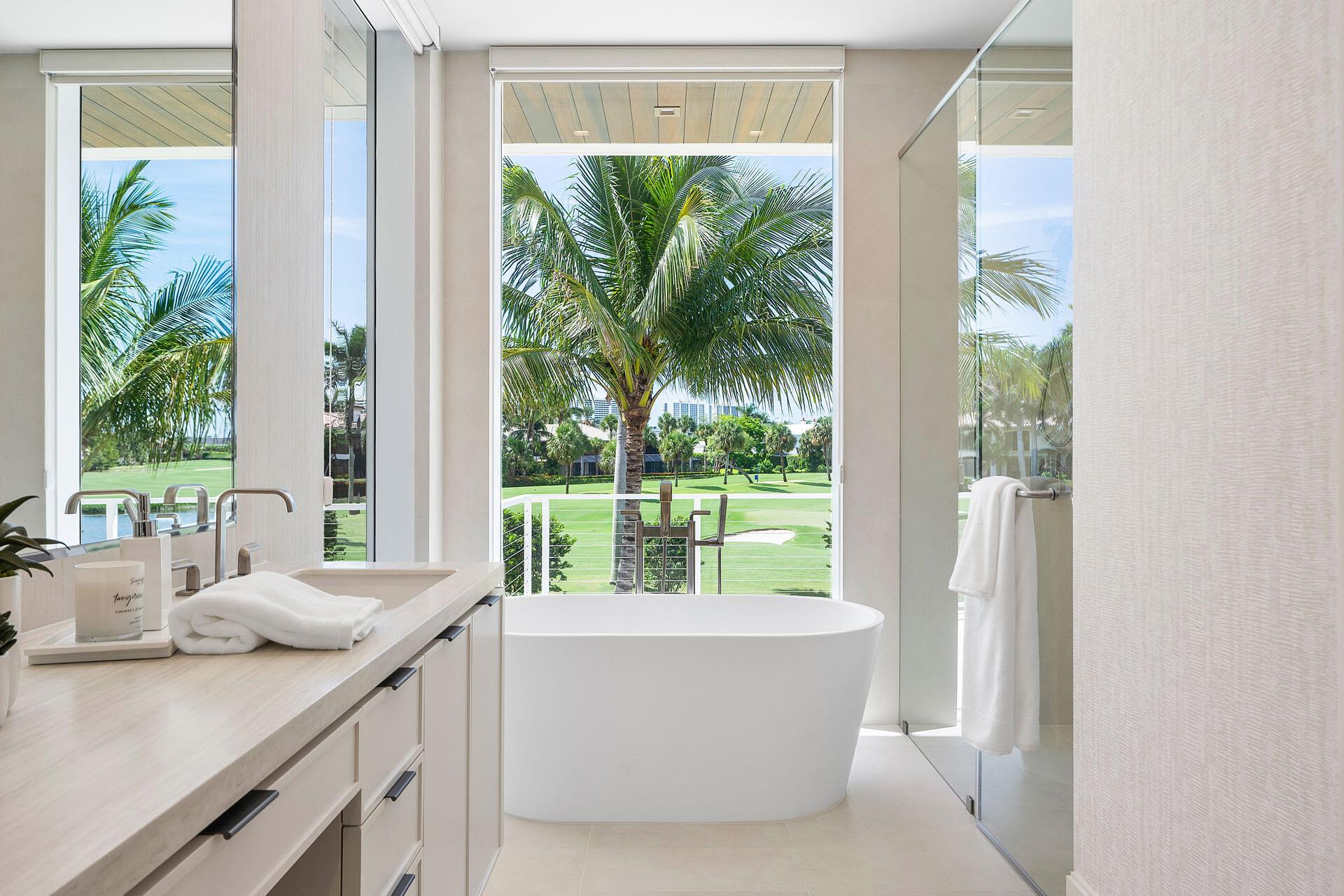 ROYAL PALM YACHT & COUNTR - Residential