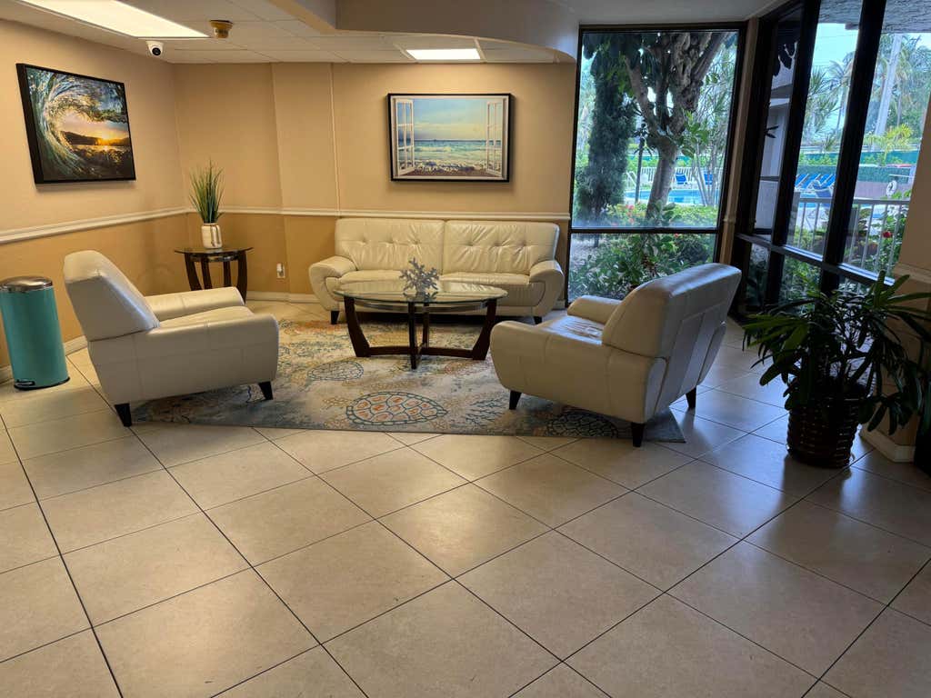 Photo of 777 S FEDERAL Highway #RP605, Pompano Beach, FL 33062 (MLS # B26064558)