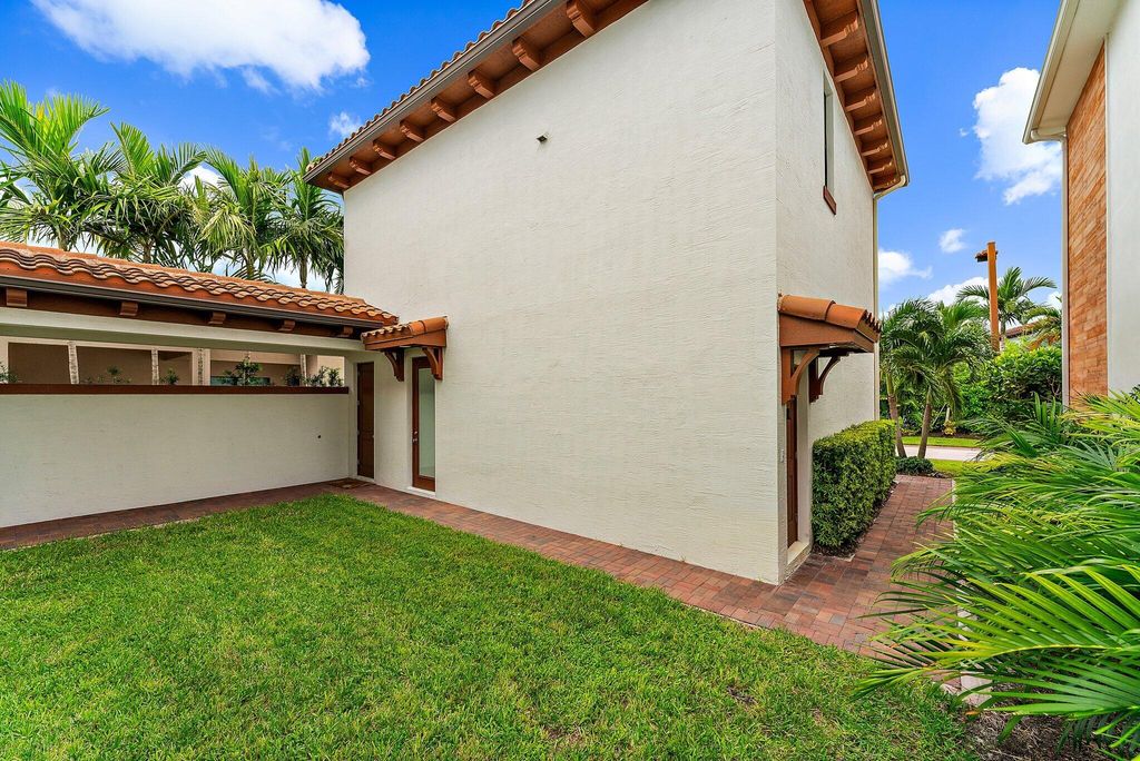 Photo of 4084 Faraday Way, Palm Beach Gardens, FL 33418 (MLS # R11014491)