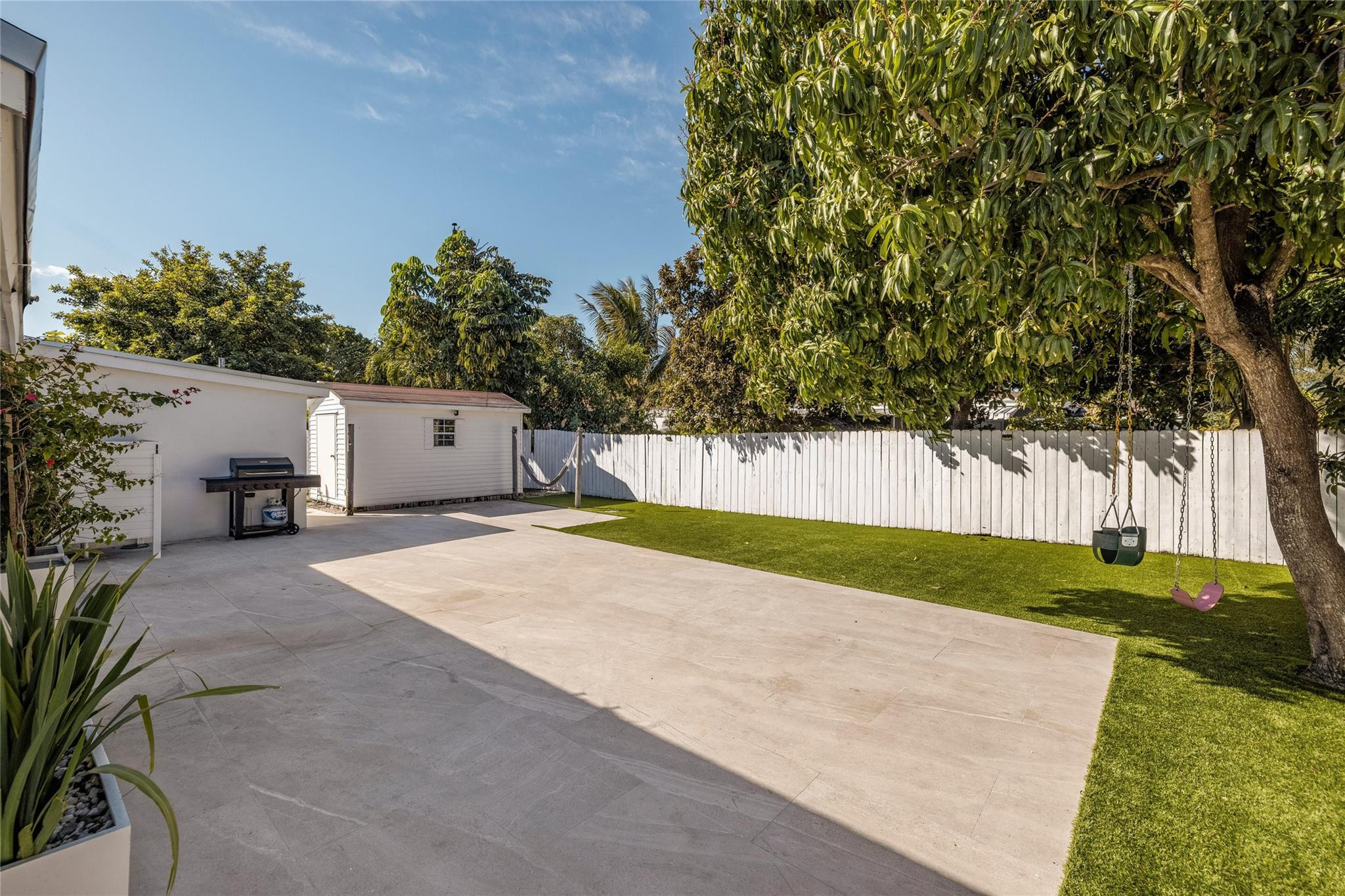 Sun Ray Homes Greynolds P - Residential