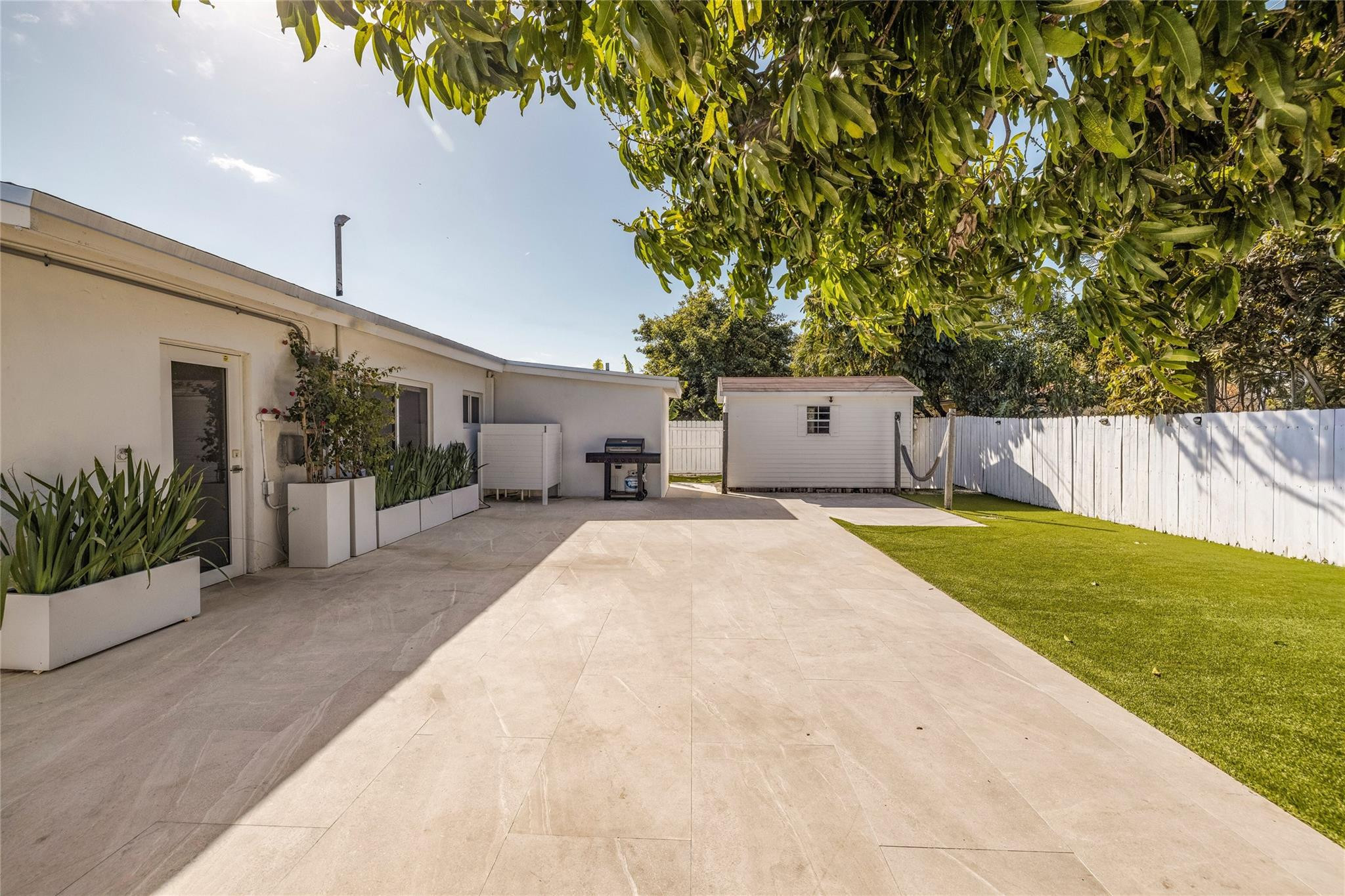 Sun Ray Homes Greynolds P - Residential