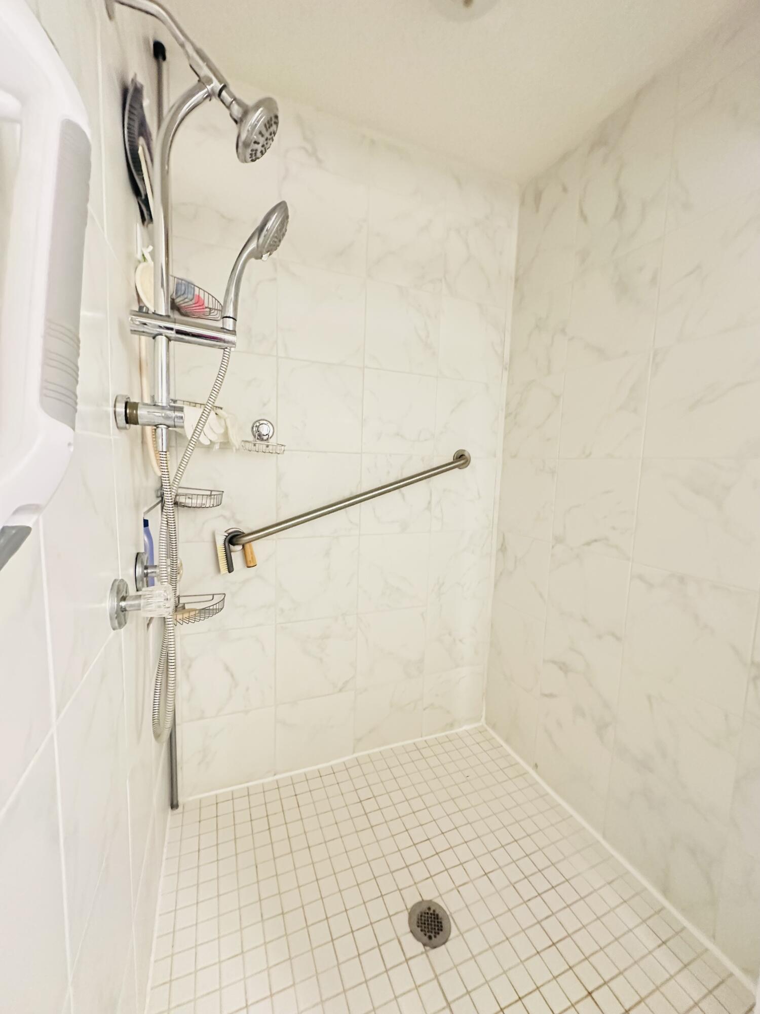 VENTNOR L CONDO - Residential