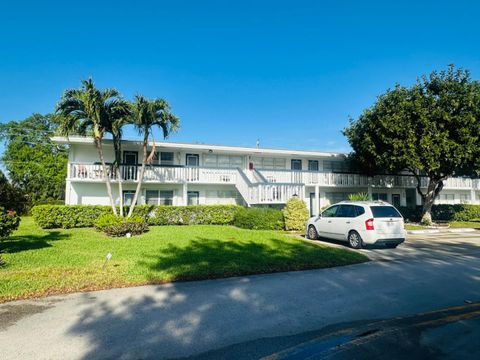 Tiny photo for 200 Ventnor L #200, Deerfield Beach, FL 33442 (MLS # B26008186)