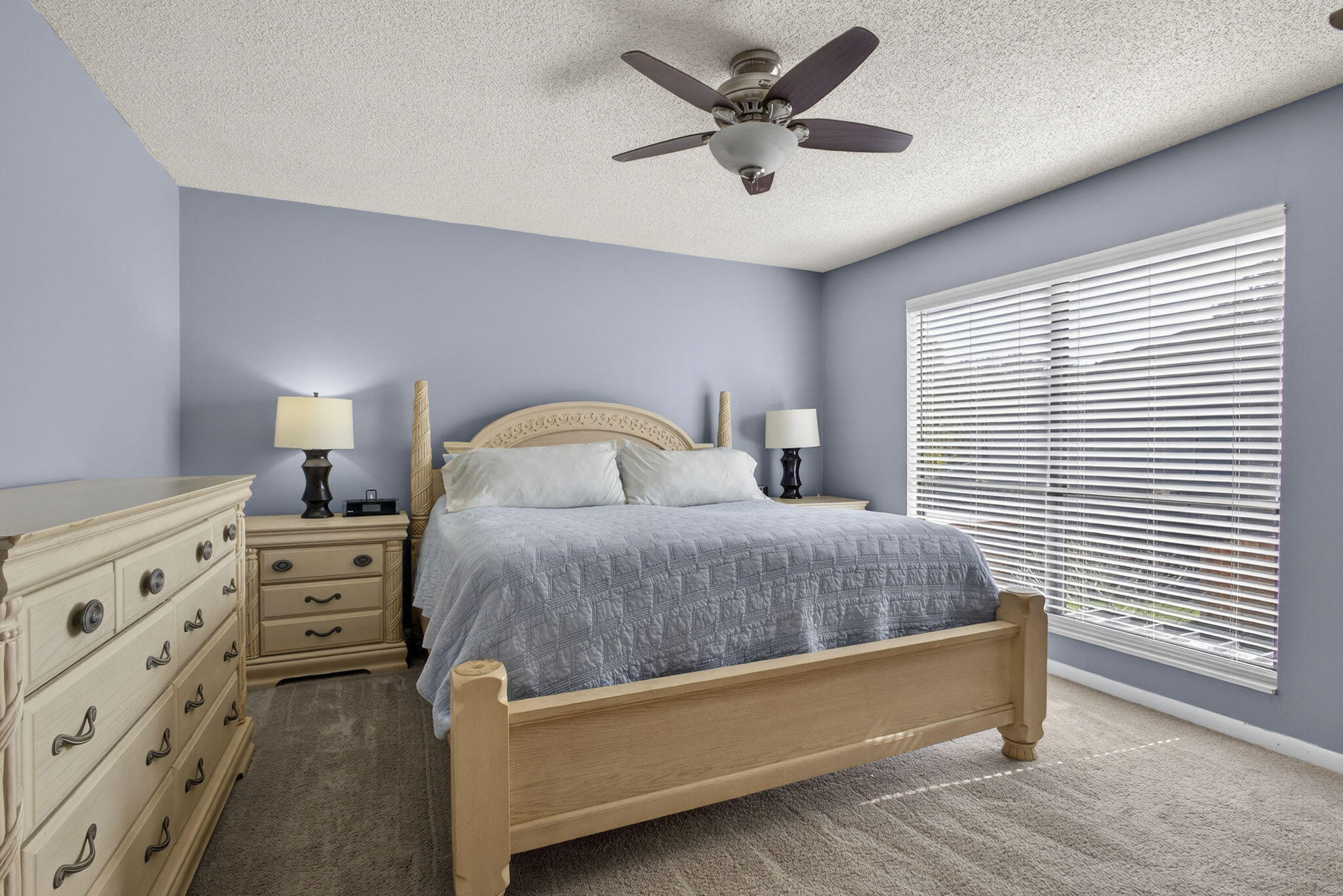 SANDTREE - Residential