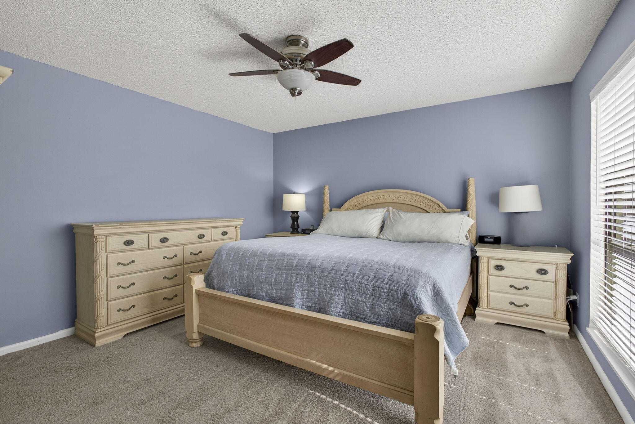 SANDTREE - Residential