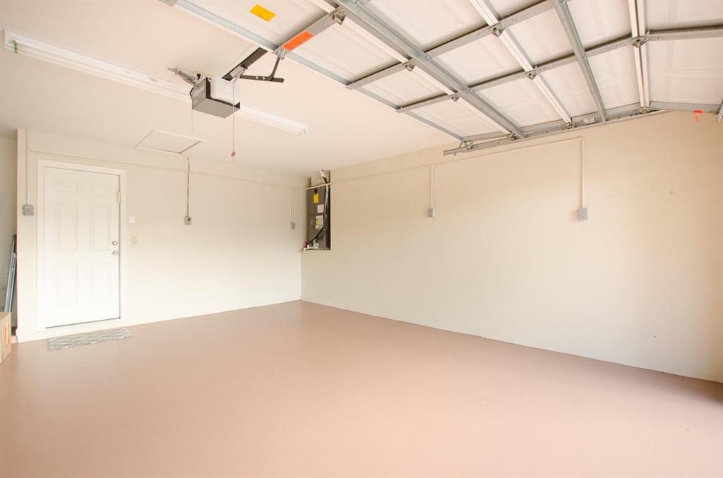 ISLAND LAKES SEC 1 1 - Residential Lease