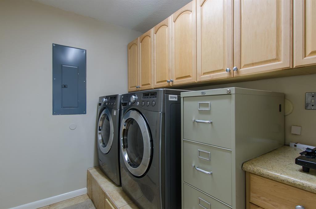 ISLAND LAKES SEC 1 1 - Residential Lease