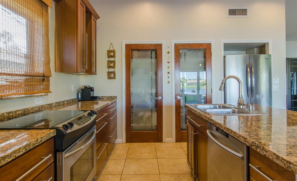 ISLAND LAKES SEC 1 1 - Residential Lease