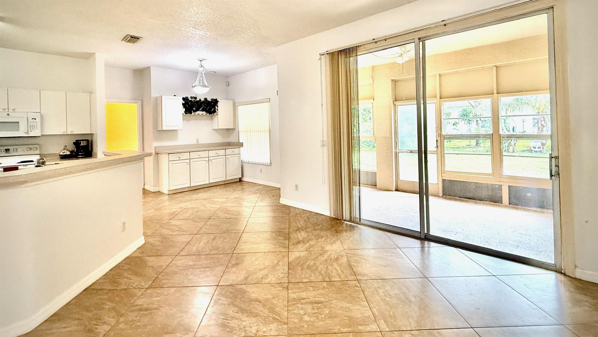 PORT ST LUCIE SECTION 18 - Residential Lease