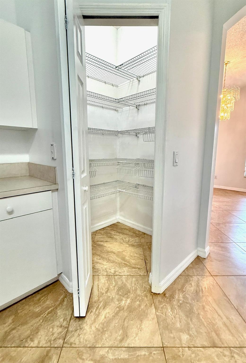 PORT ST LUCIE SECTION 18 - Residential Lease
