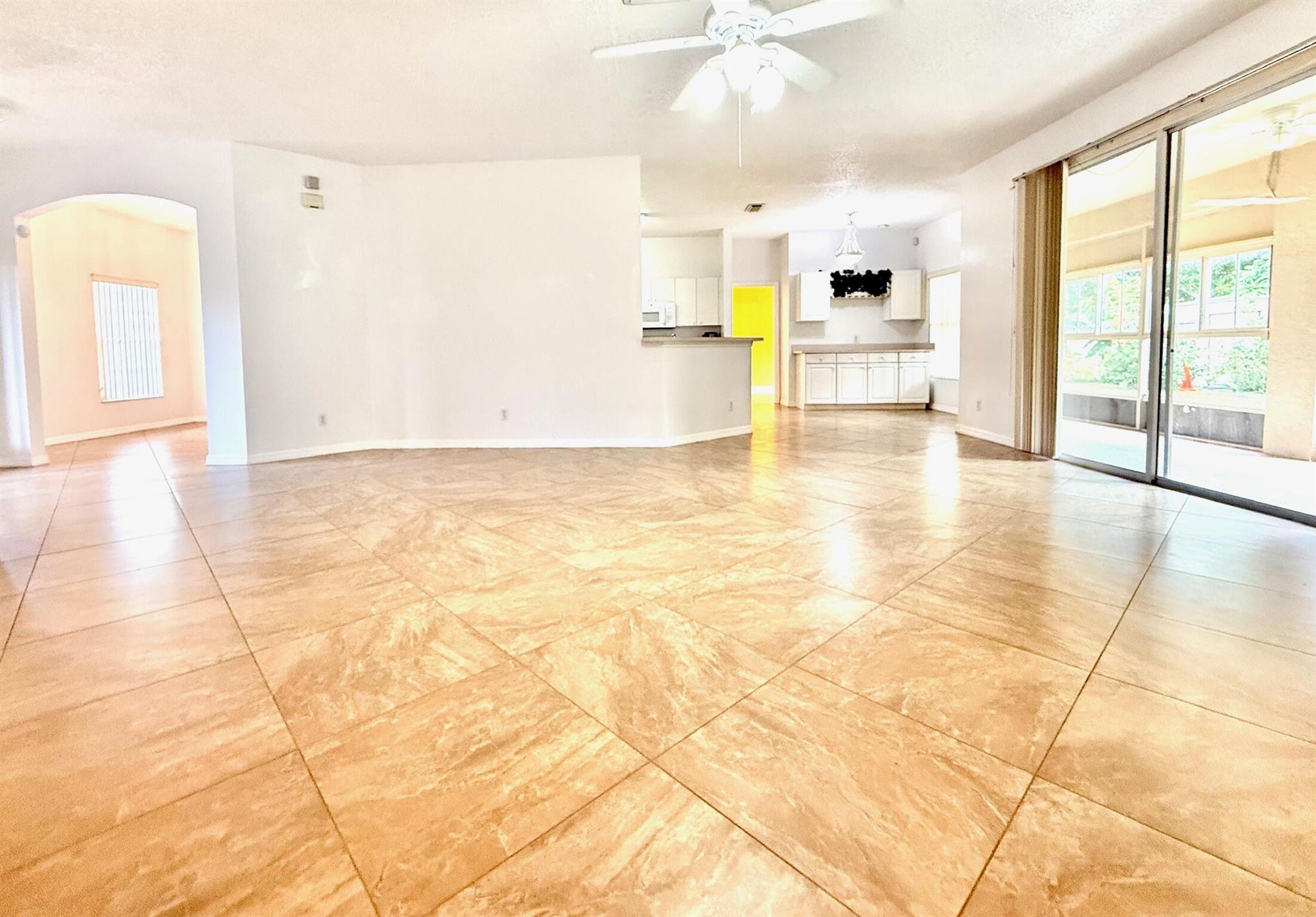 PORT ST LUCIE SECTION 18 - Residential Lease