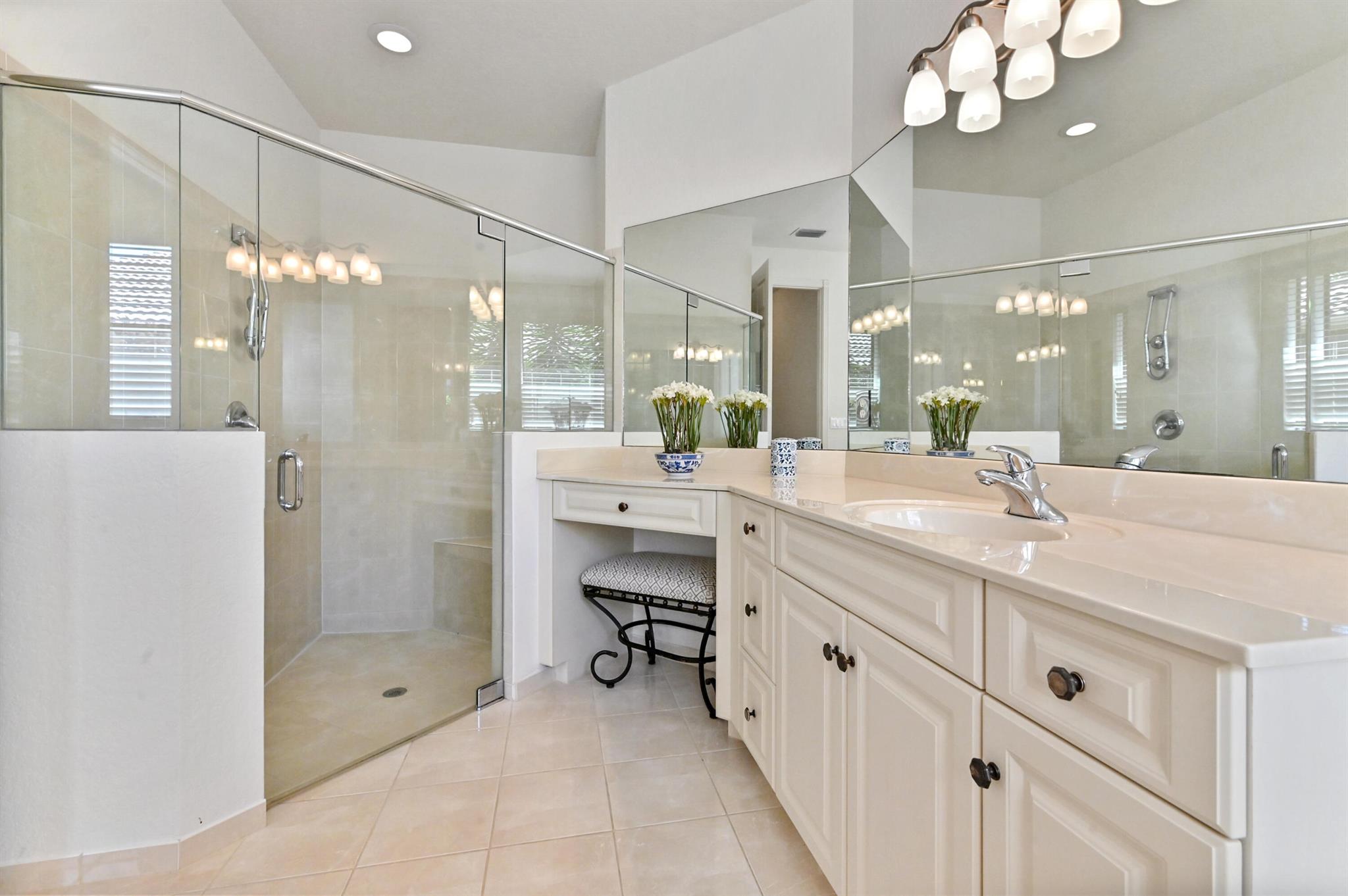 TIVOLI RESERVE - Residential