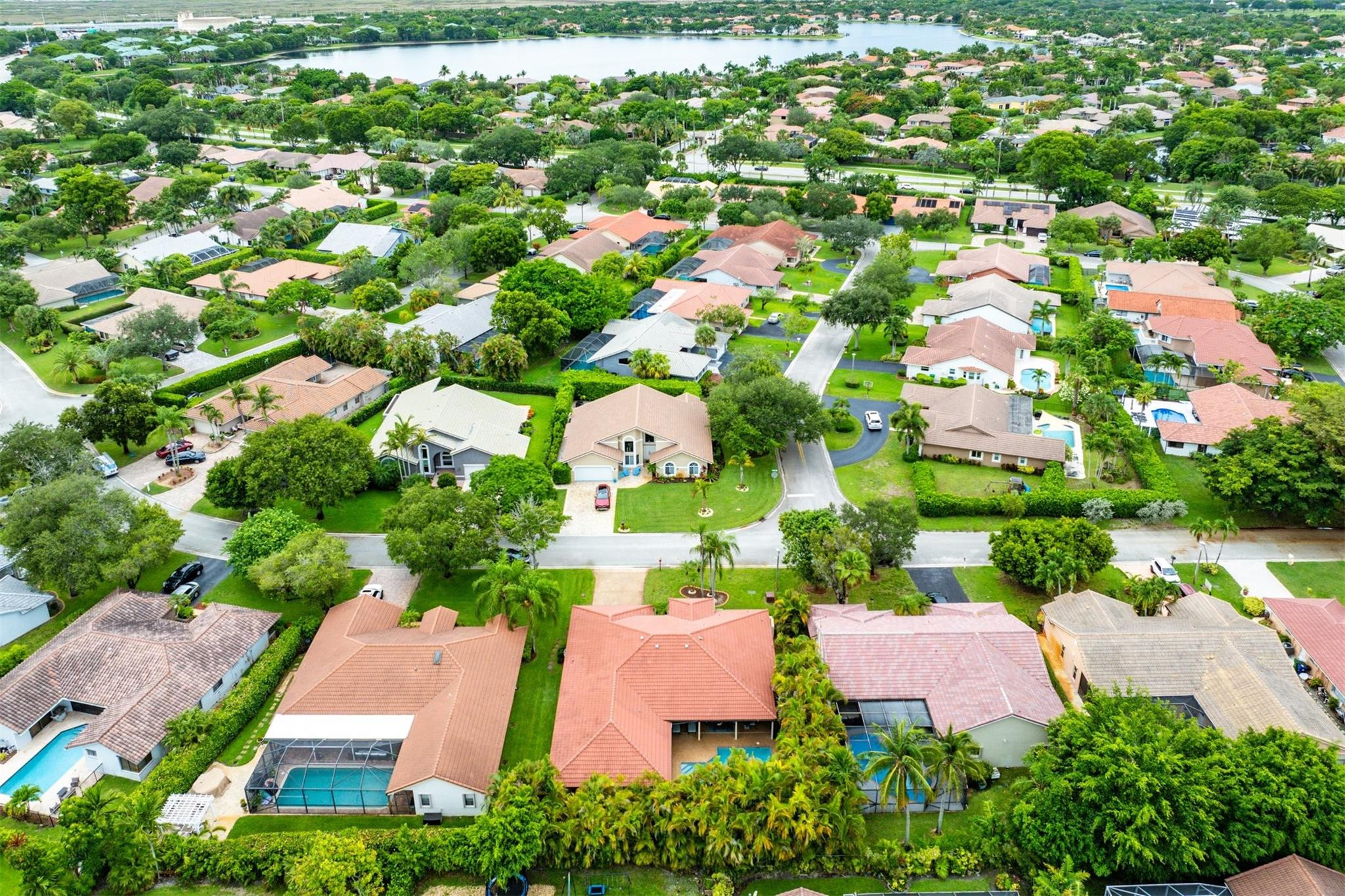 West Glen 128-3 B - Residential