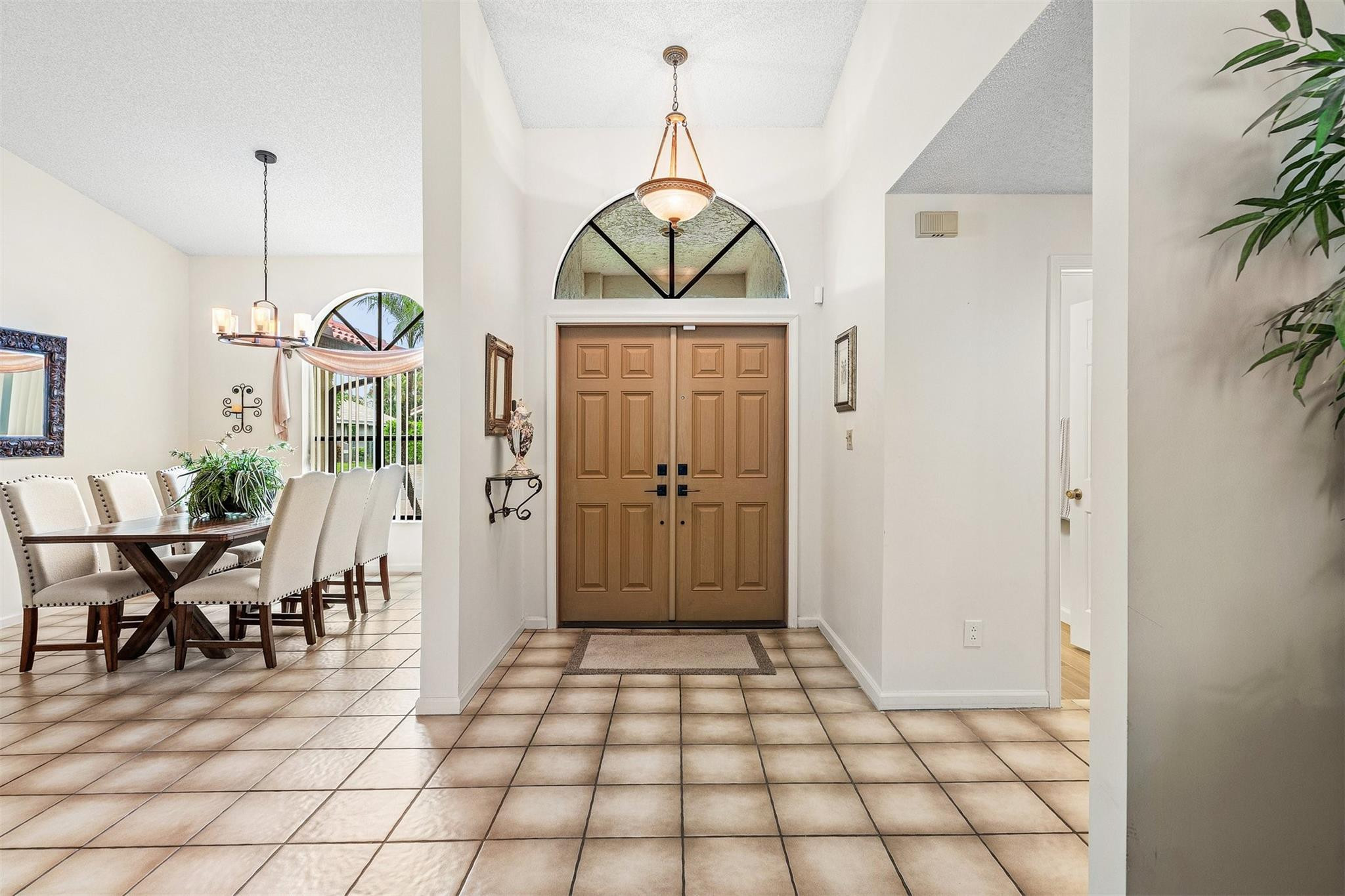 West Glen 128-3 B - Residential