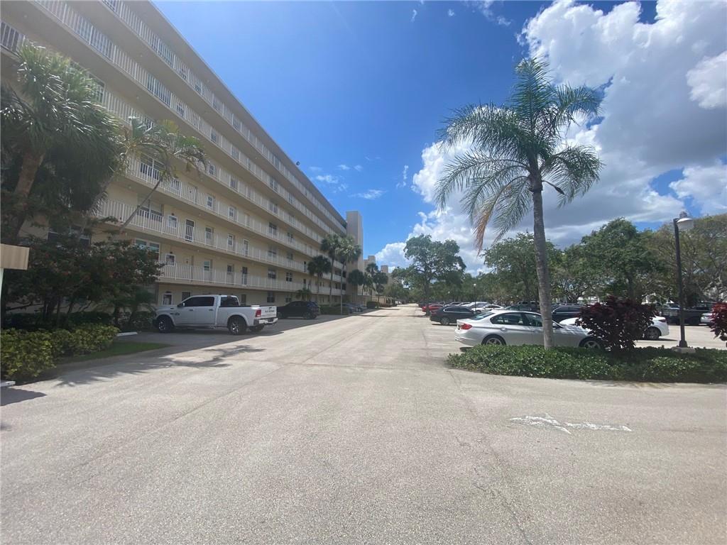 Boca Teeca Condo Unit 03 - Residential