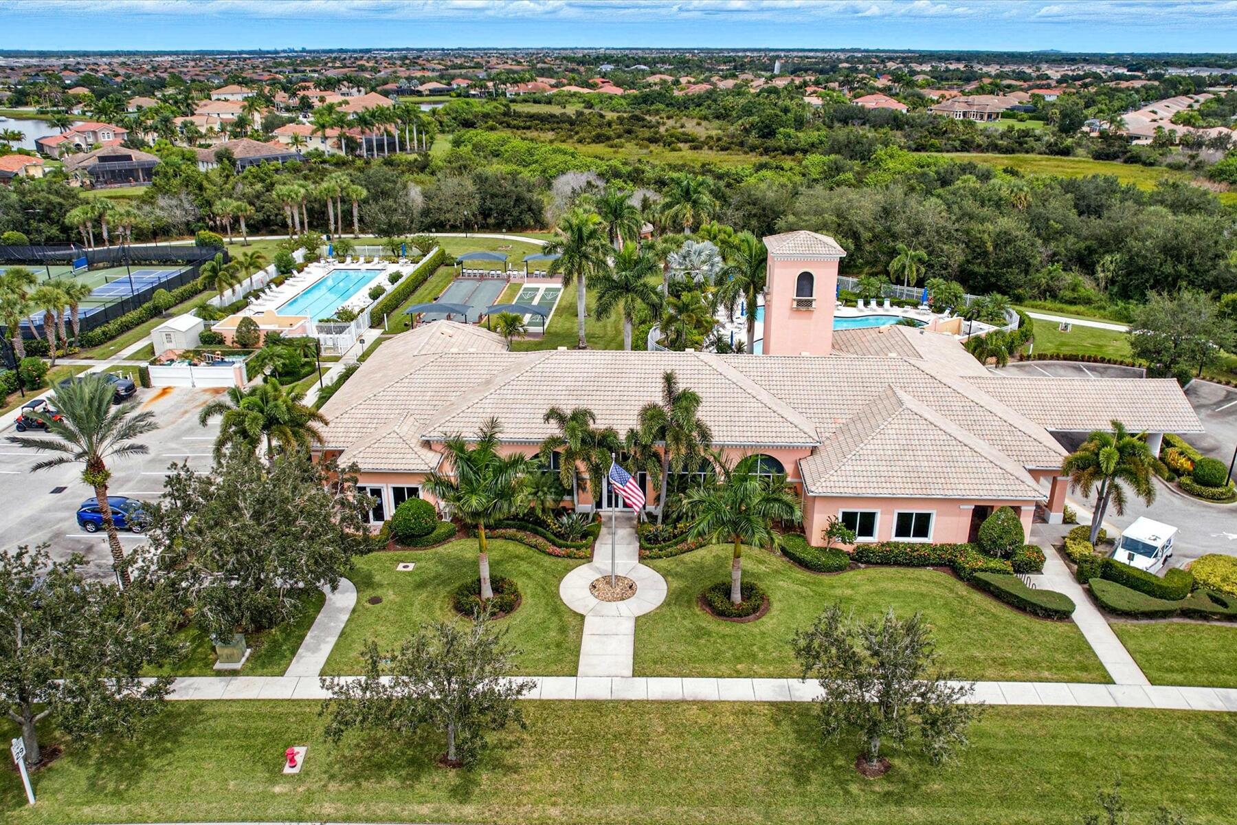 TRADITION PLAT NO  5 - Residential