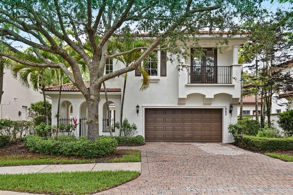 Photo of 885 Taft Court, Palm Beach Gardens, FL 33410 (MLS # R10727865)