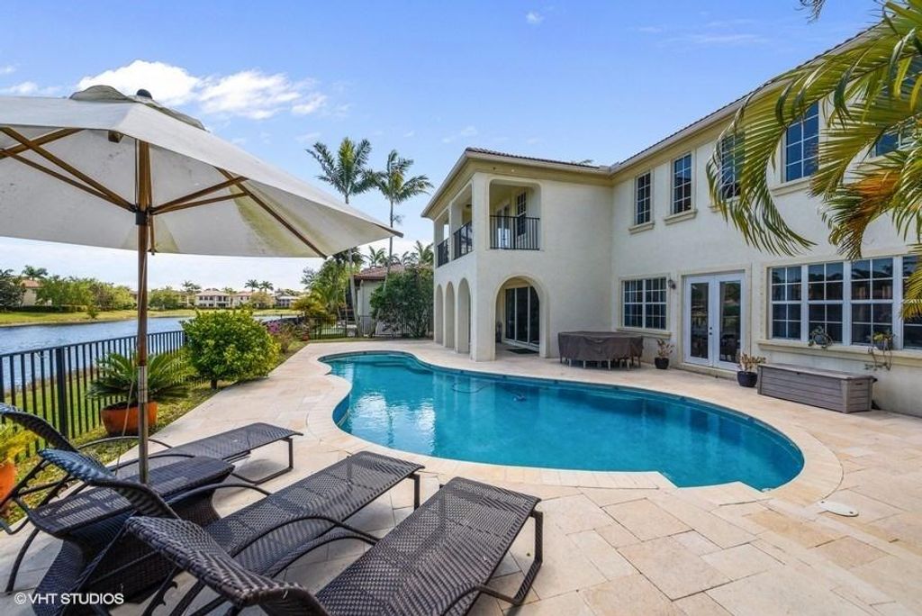 Photo of 1428 Barlow Court, Palm Beach Gardens, FL 33410 (MLS # R10835994)