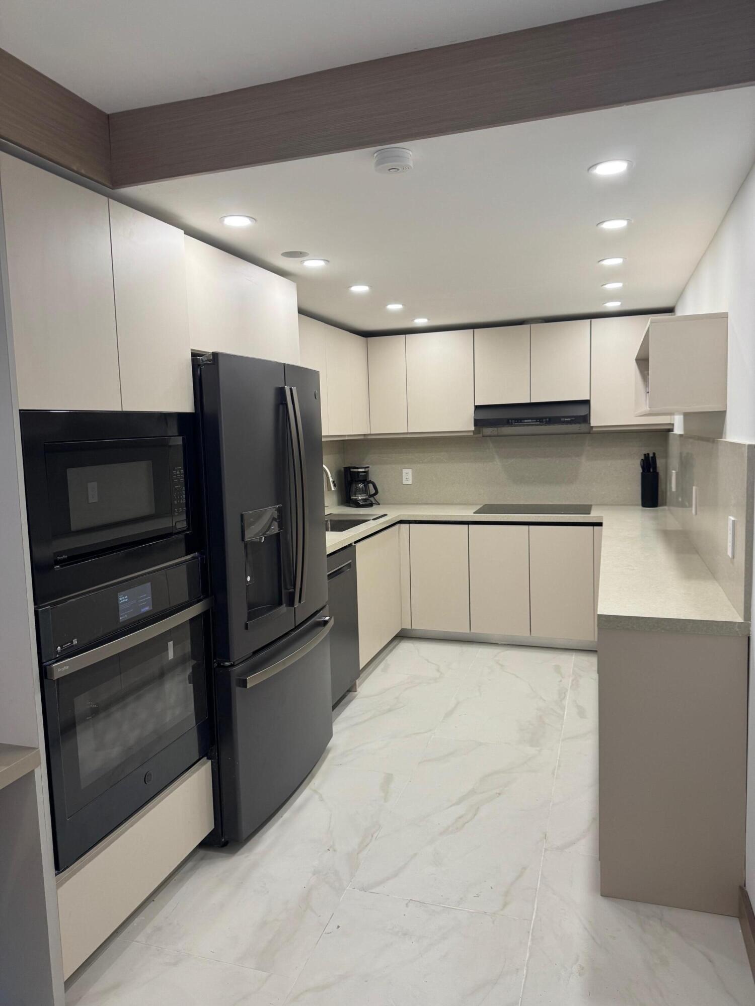 45 OCEAN CONDO - Residential