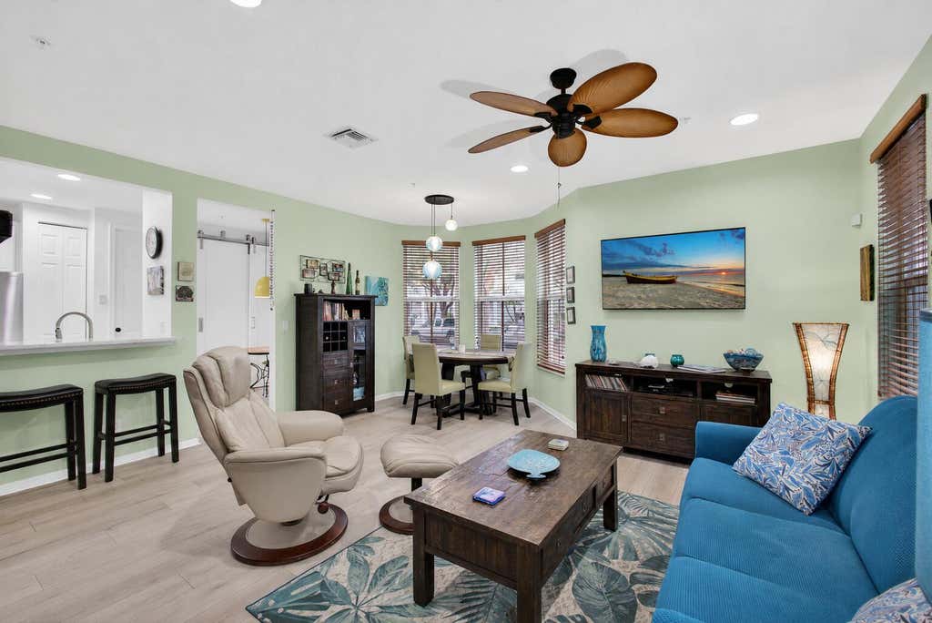 Photo of 4345 Parkside Drive, Jupiter, FL 33458 (MLS # B26043430)