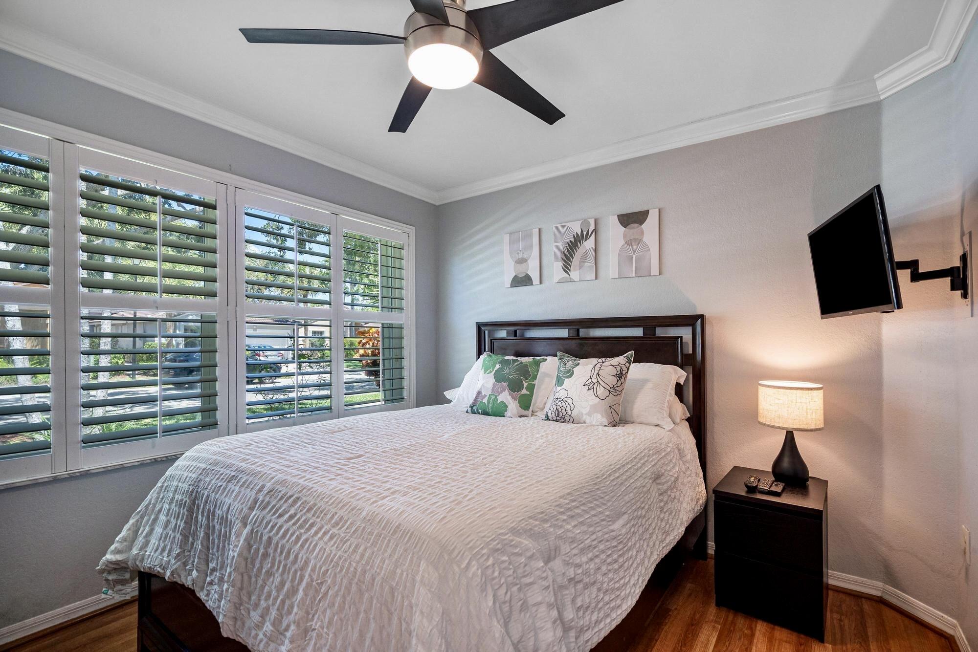 SAPPHIRE SHORES-SAPPHIRE SOUND - Residential