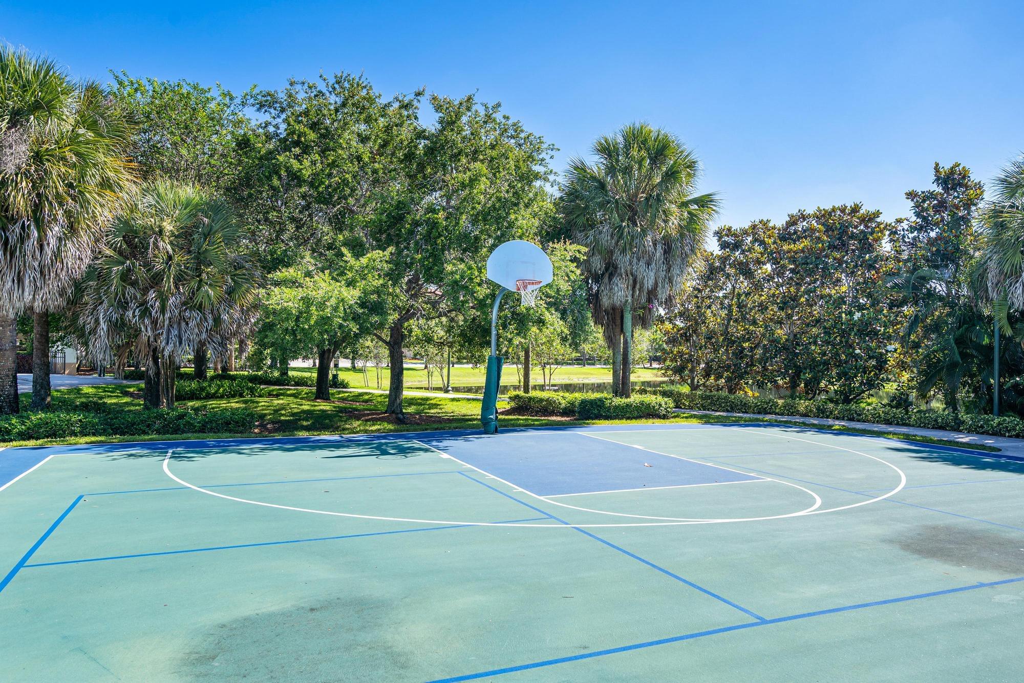 SAPPHIRE SHORES-SAPPHIRE SOUND - Residential