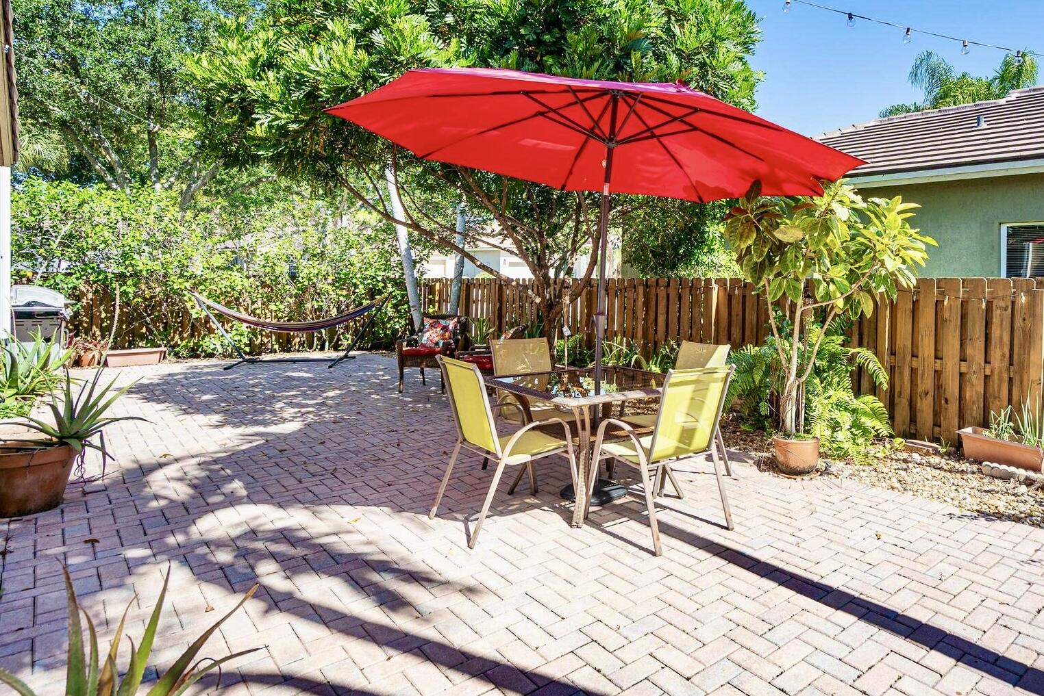 SAPPHIRE SHORES-SAPPHIRE SOUND - Residential