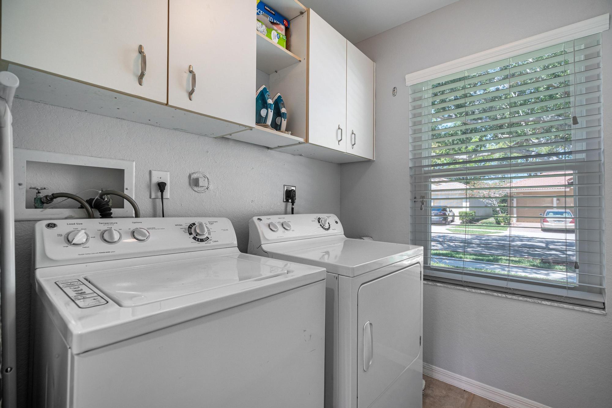 SAPPHIRE SHORES-SAPPHIRE SOUND - Residential