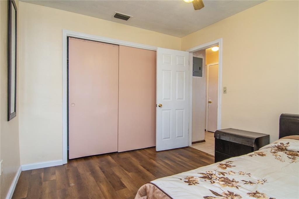 SUNRISE GOLF VILLAGE - Residential