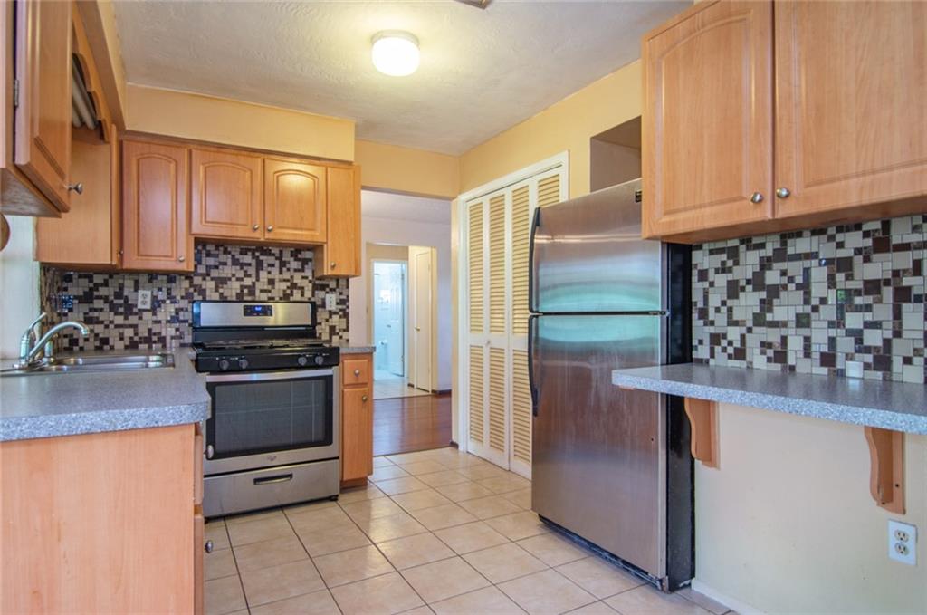 SUNRISE GOLF VILLAGE - Residential