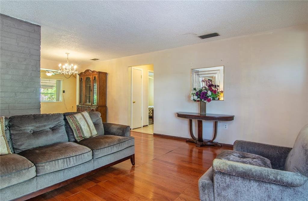 SUNRISE GOLF VILLAGE - Residential