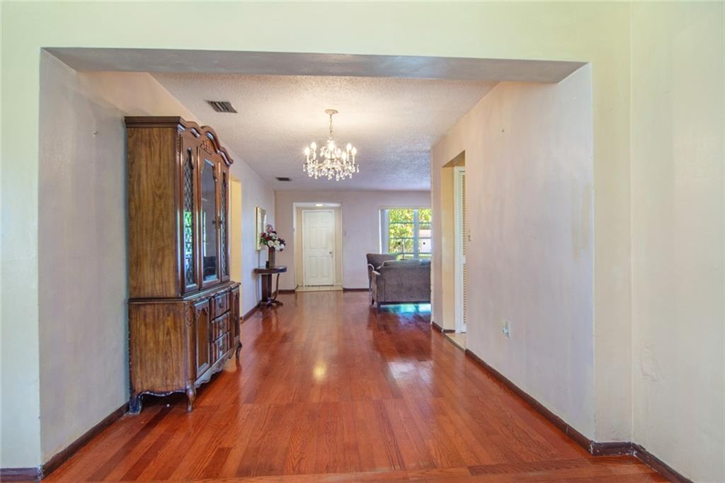 SUNRISE GOLF VILLAGE - Residential