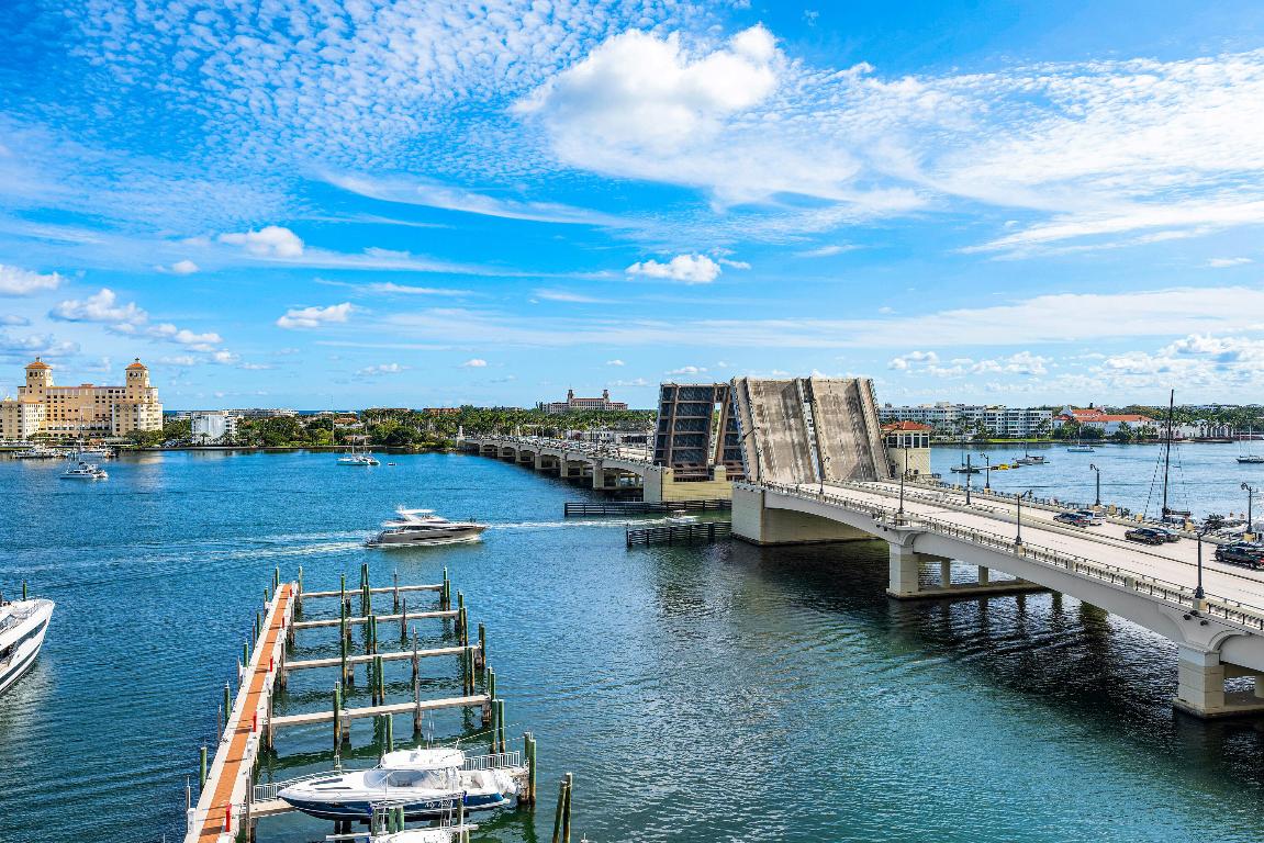 ONE WATERMARK PLACE OF THE PALM BEACHES - Residential