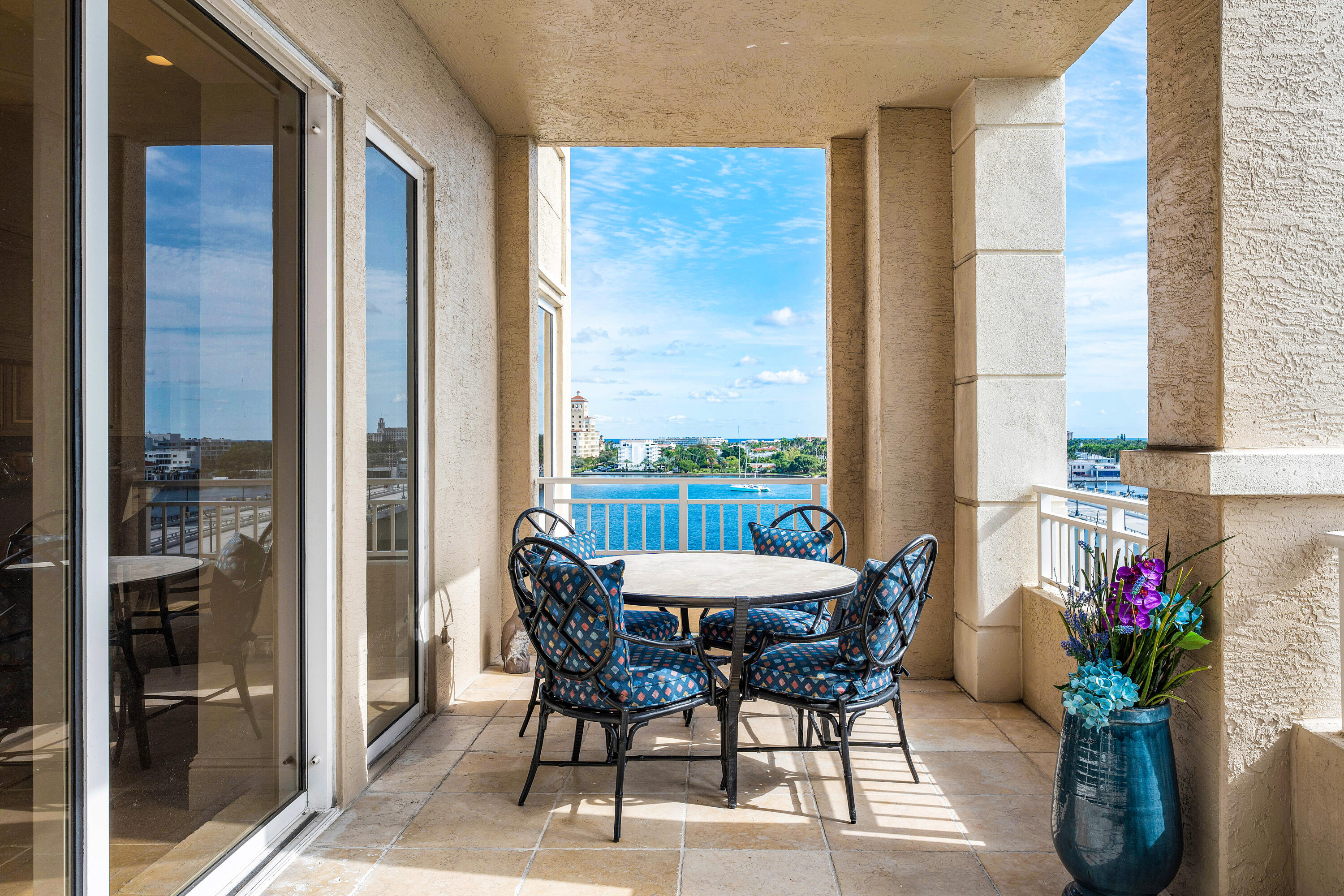 ONE WATERMARK PLACE OF THE PALM BEACHES - Residential