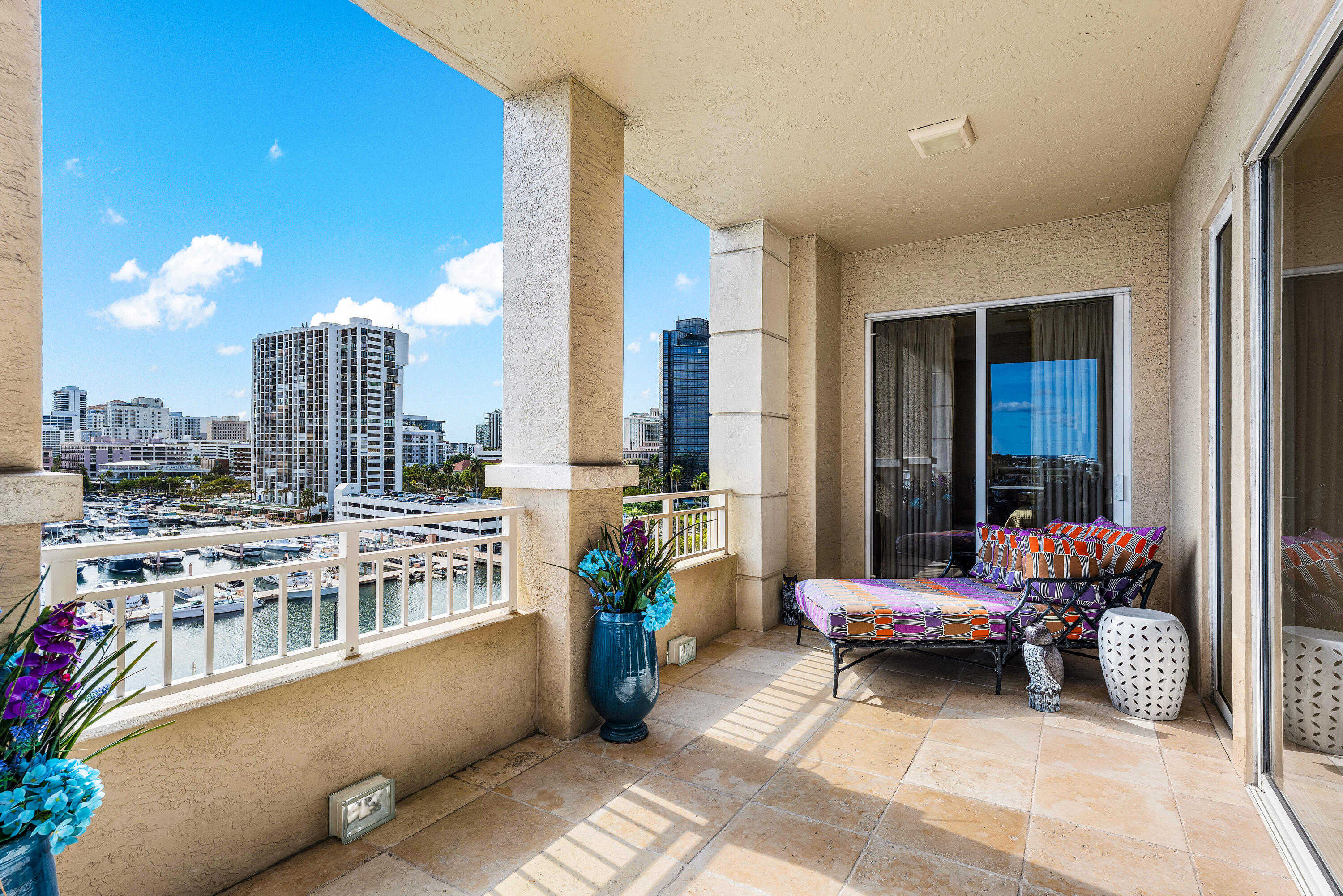 ONE WATERMARK PLACE OF THE PALM BEACHES - Residential