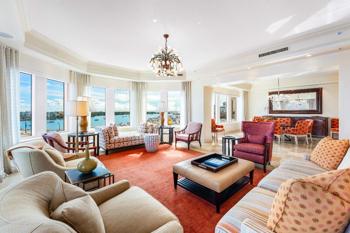 ONE WATERMARK PLACE OF THE PALM BEACHES - Residential