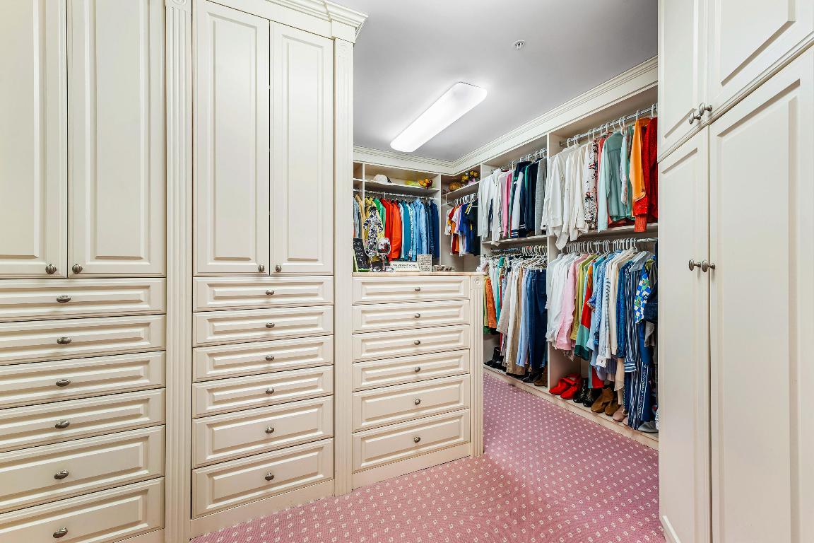 ONE WATERMARK PLACE OF THE PALM BEACHES - Residential