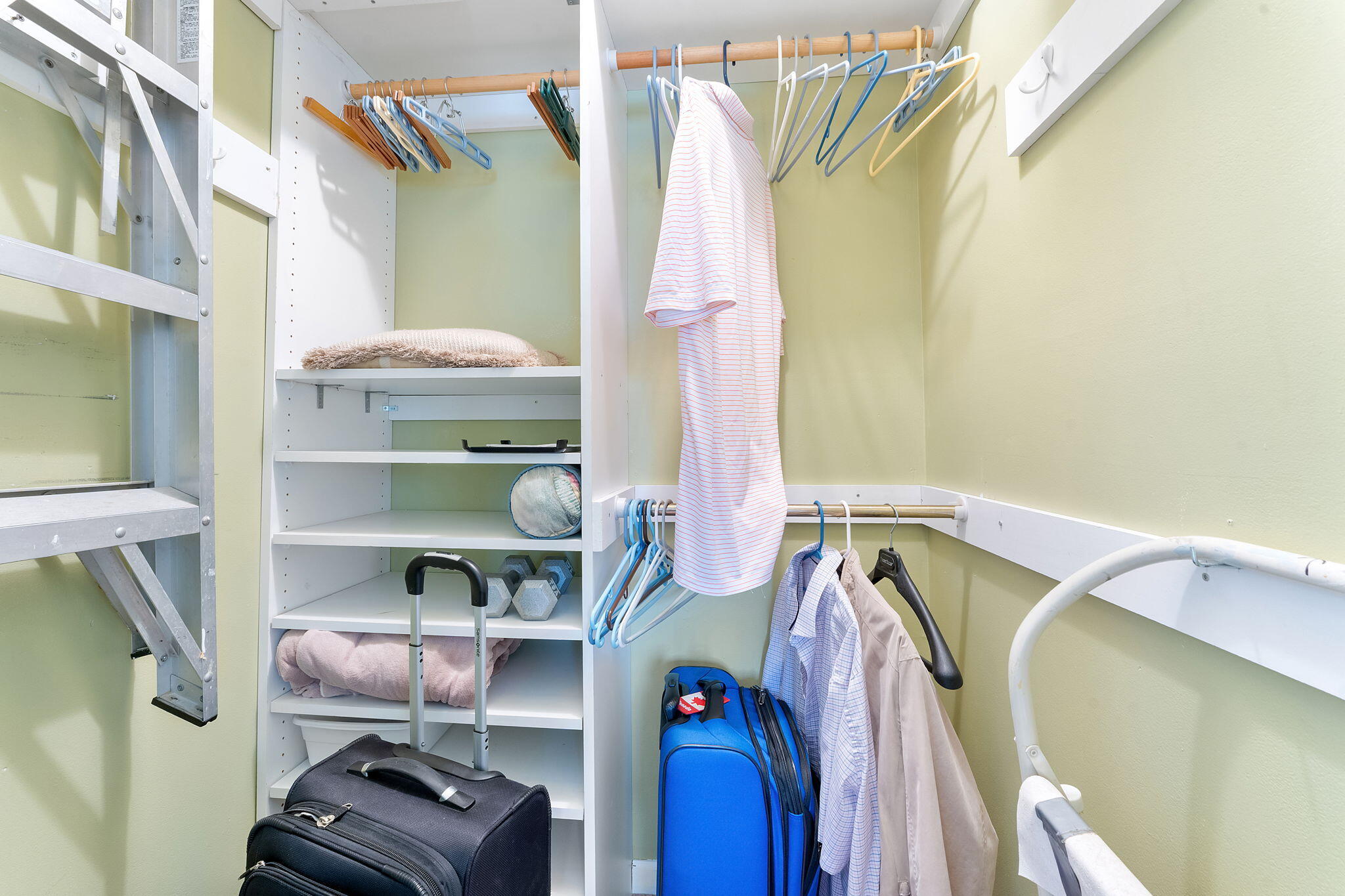 PINES OF DELRAY CONDO - Residential