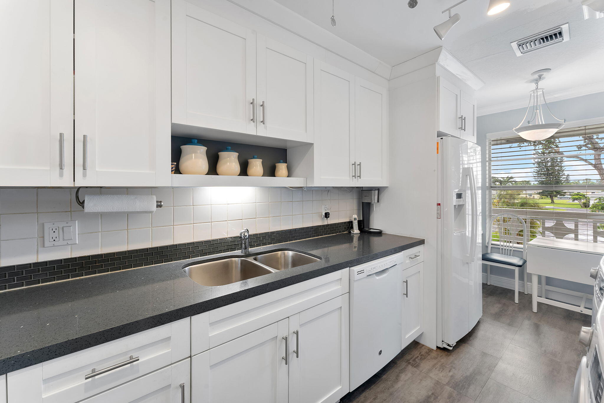 PINES OF DELRAY CONDO - Residential