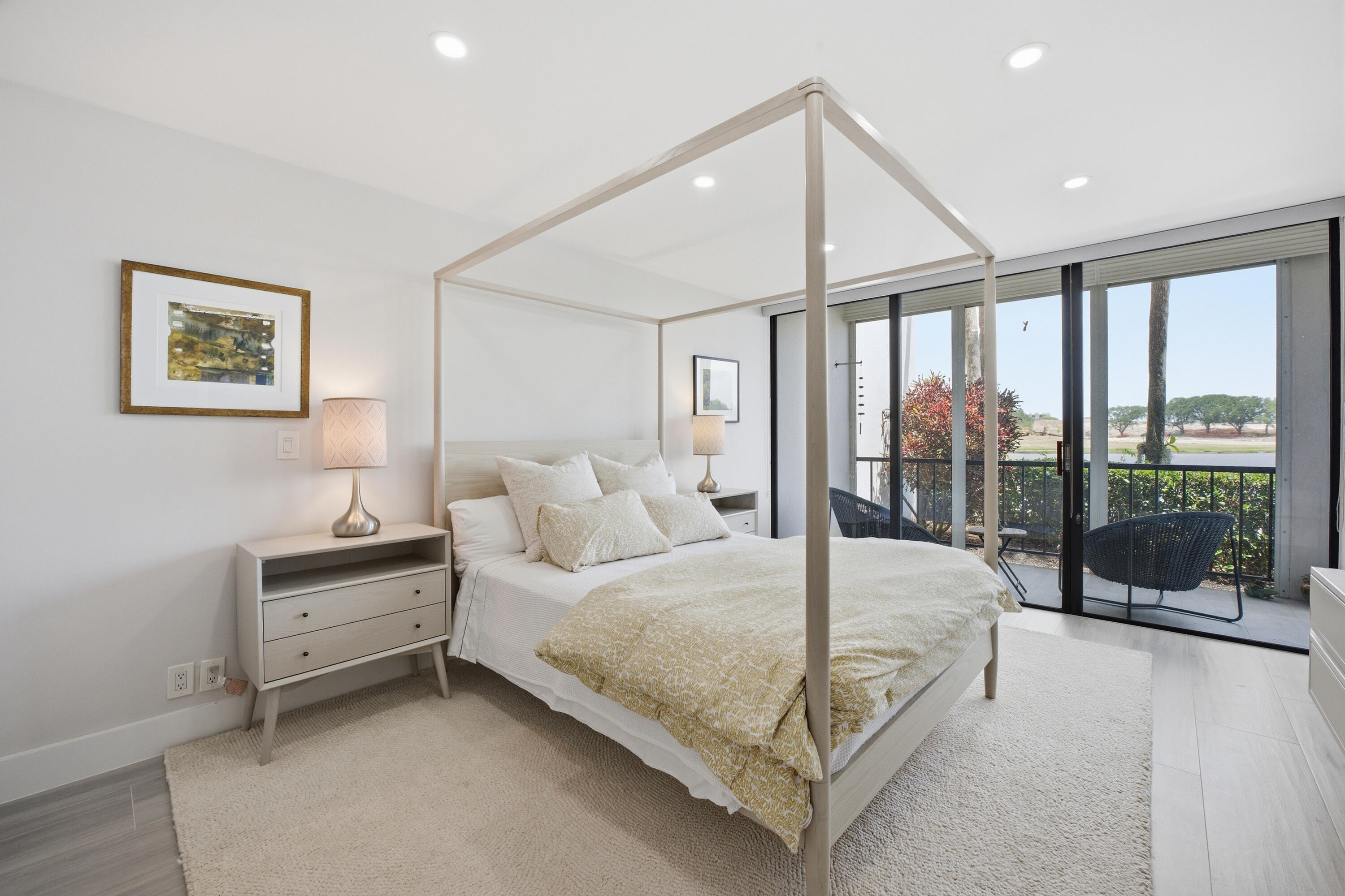 LAKEWOOD MIDRISE CONDO - Residential