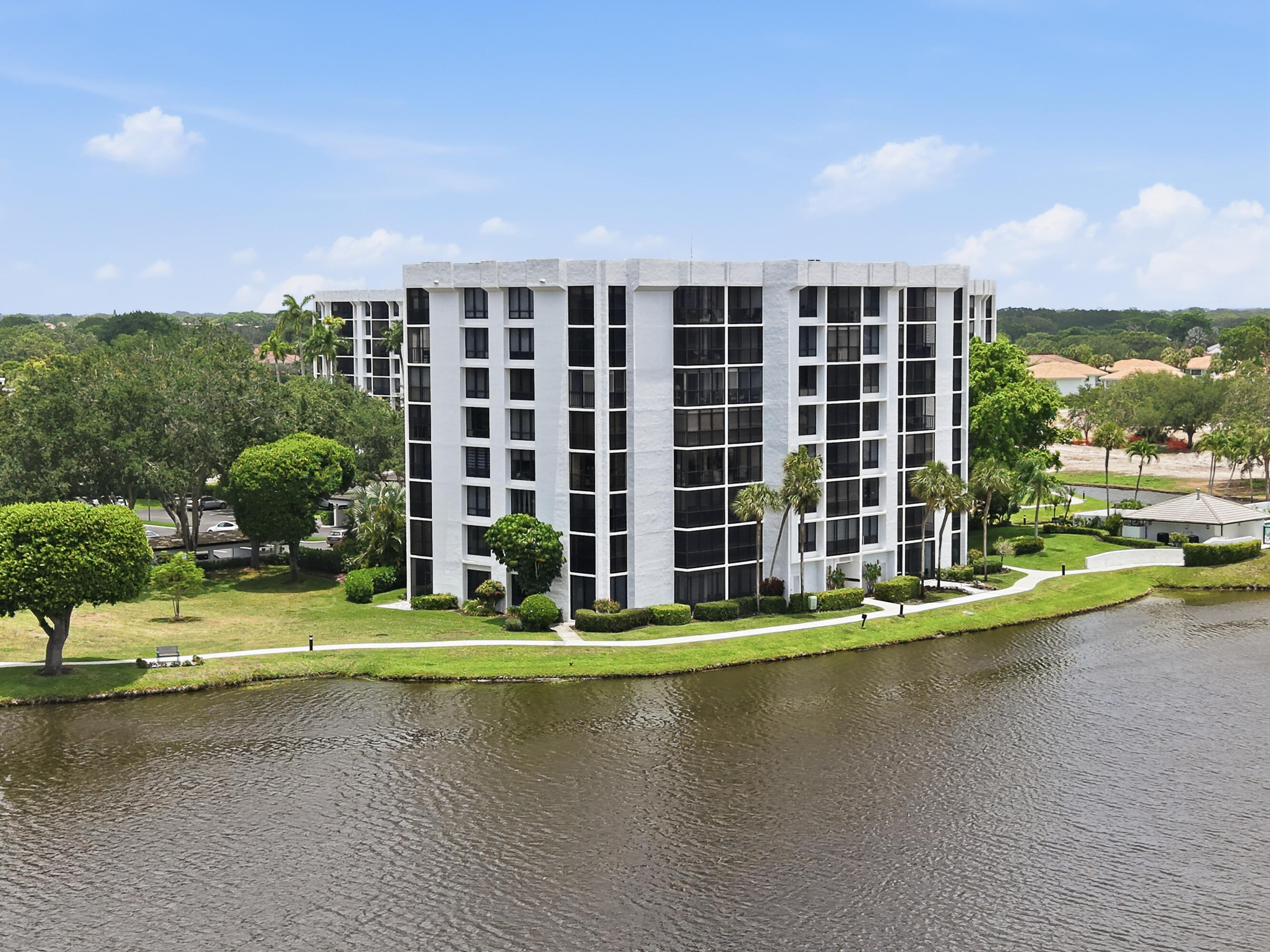 LAKEWOOD MIDRISE CONDO - Residential