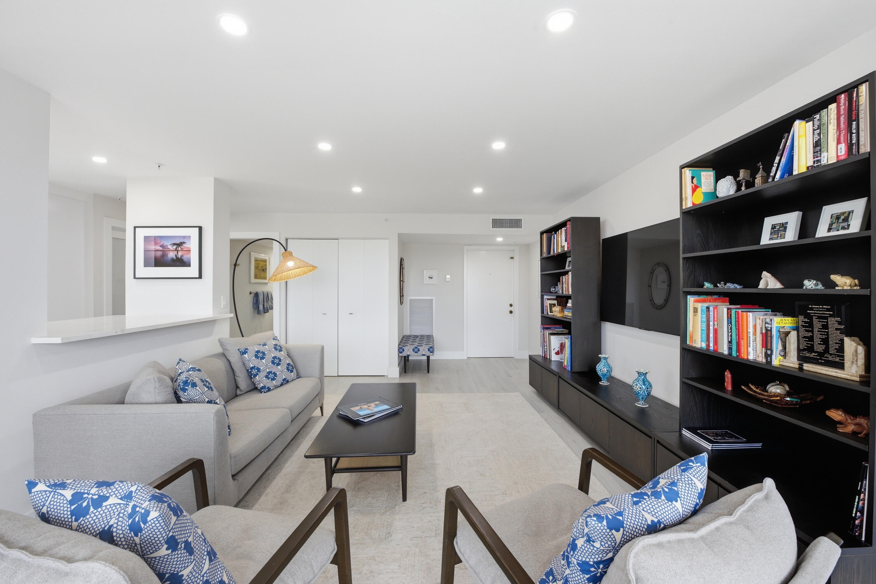 7768 Lakeside Boulevard 515