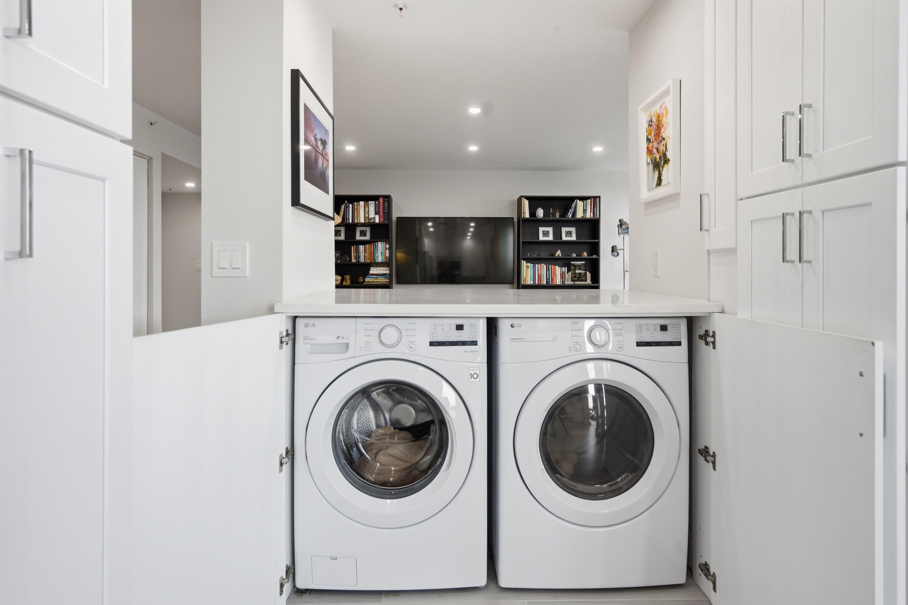 LAKEWOOD MIDRISE CONDO - Residential