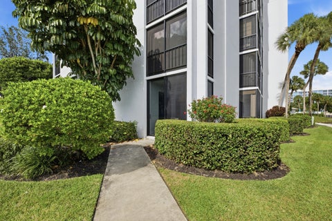 Tiny photo for 7768 Lakeside Boulevard #515, Boca Raton, FL 33434 (MLS # B26035240)