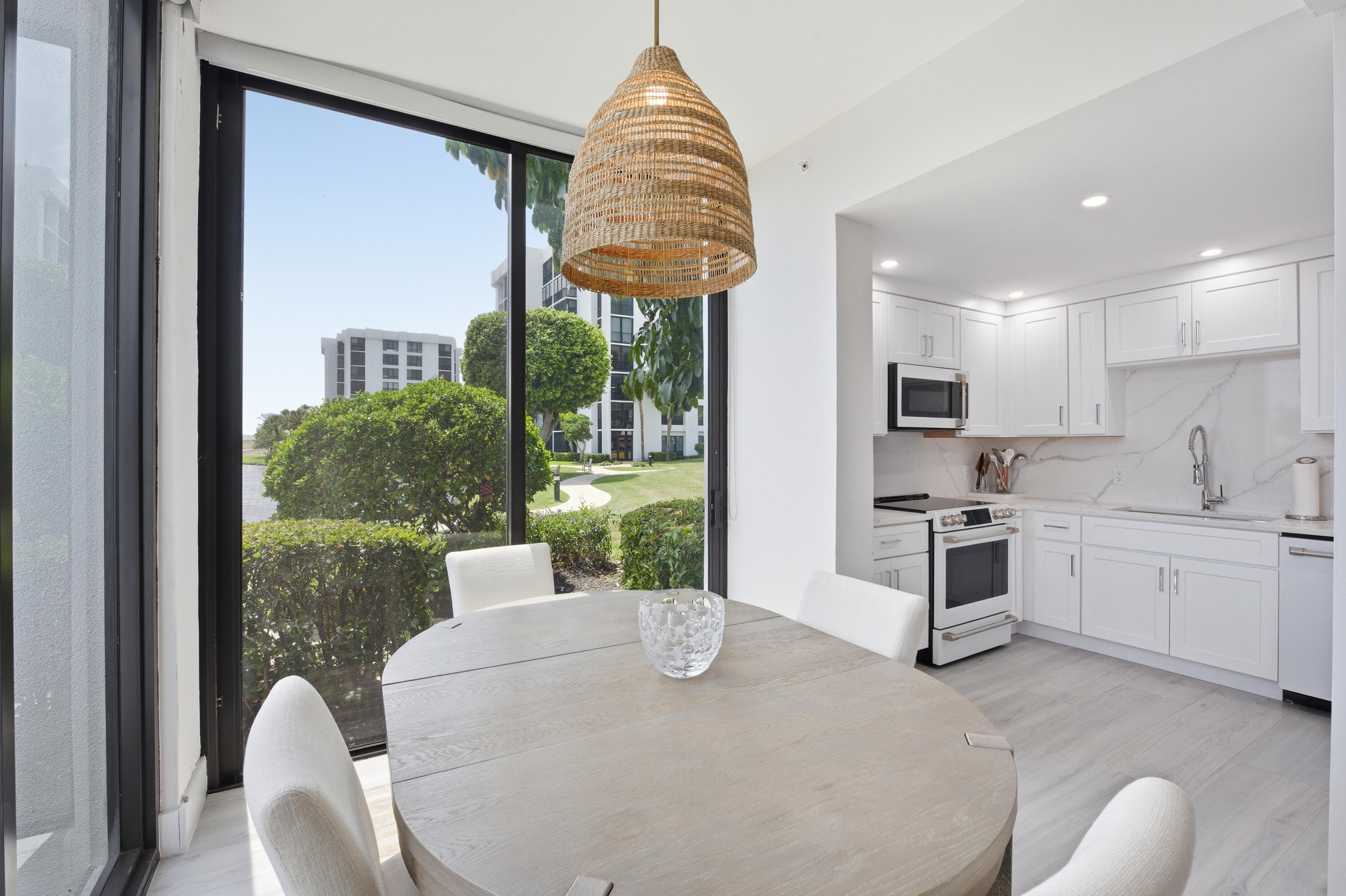 LAKEWOOD MIDRISE CONDO - Residential