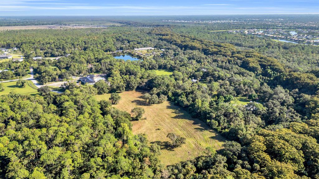 Photo of 17950 Taylor Road, Jupiter, FL 33478 (MLS # R11132499)