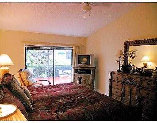 L AMBIANCE OF VIA VERDE - Residential